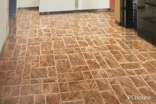 石塑地板全解析 性能特点与市场价格指南